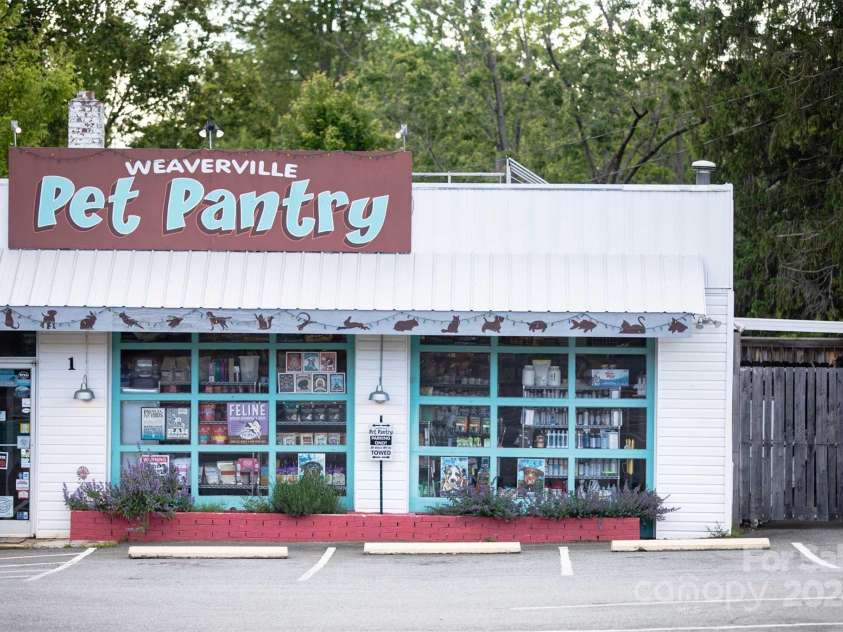 30 Wheeler Road, Weaverville, NC 28787.  MLS# CAR4191403, YatesRealty ID 231. 