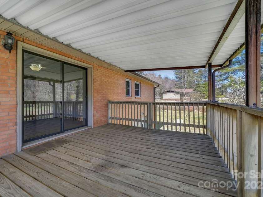 1757 Rosman Highway, Brevard, NC 28712.  MLS# CAR4234818, YatesRealty ID 2310. Beautiful Setting