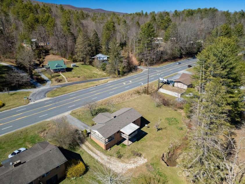 1757 Rosman Highway, Brevard, NC 28712.  MLS# CAR4234818, YatesRealty ID 2310. Easy Access
