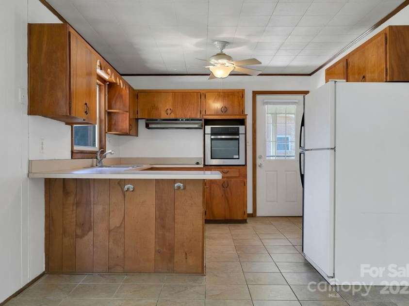 1757 Rosman Highway, Brevard, NC 28712.  MLS# CAR4234818, YatesRealty ID 2310. Kitchen