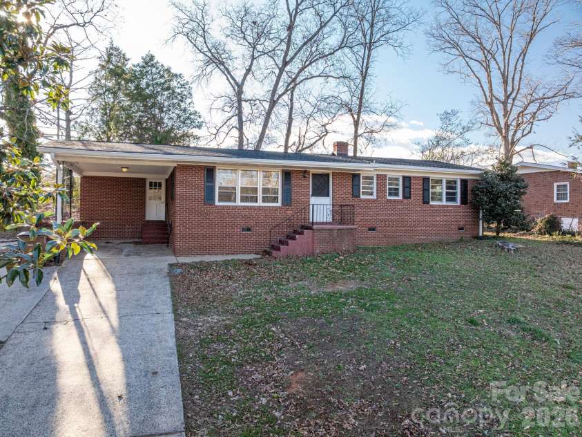 828 Main Street, Shelby, NC 28150.  MLS# CAR4335680, YatesRealty ID 2310. 