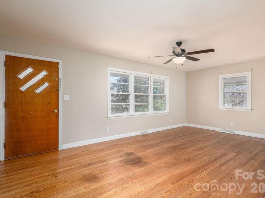 828 Main Street, Shelby, NC 28150.  MLS# CAR4335680, YatesRealty ID 2310. 