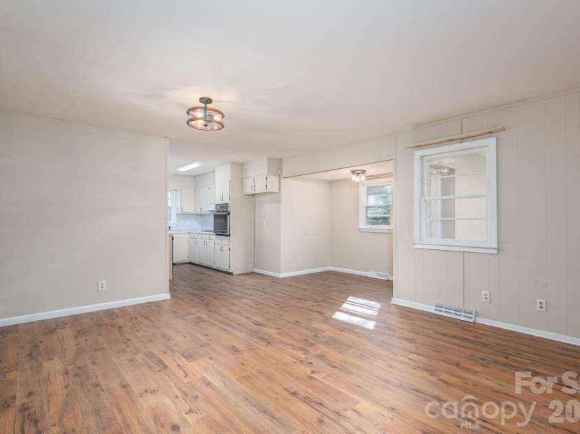 828 Main Street, Shelby, NC 28150.  MLS# CAR4335680, YatesRealty ID 2310. 