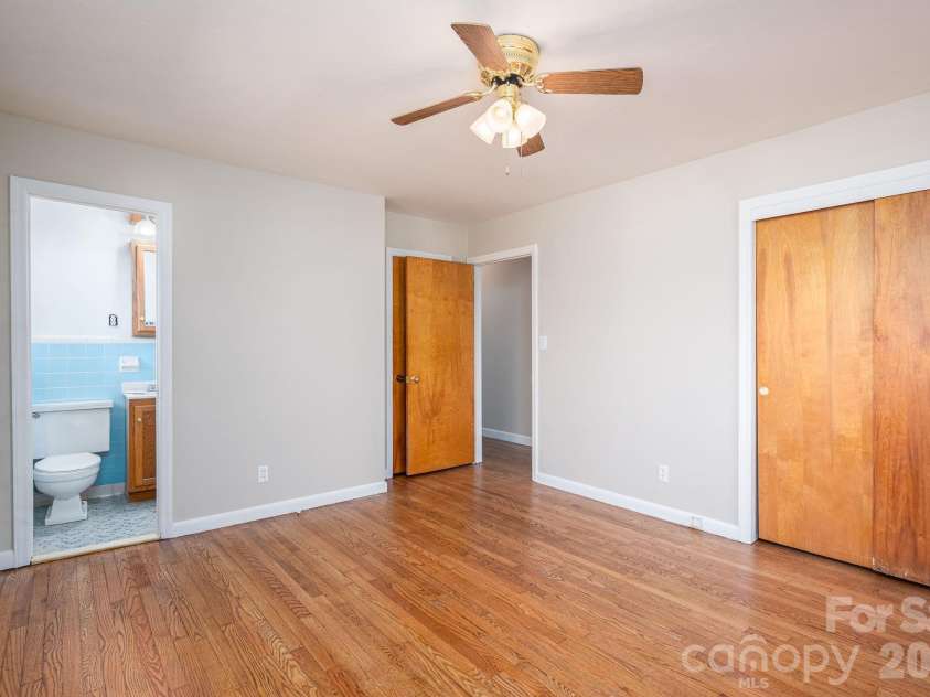 828 Main Street, Shelby, NC 28150.  MLS# CAR4335680, YatesRealty ID 2310. 