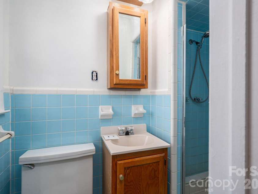 828 Main Street, Shelby, NC 28150.  MLS# CAR4335680, YatesRealty ID 2310. 