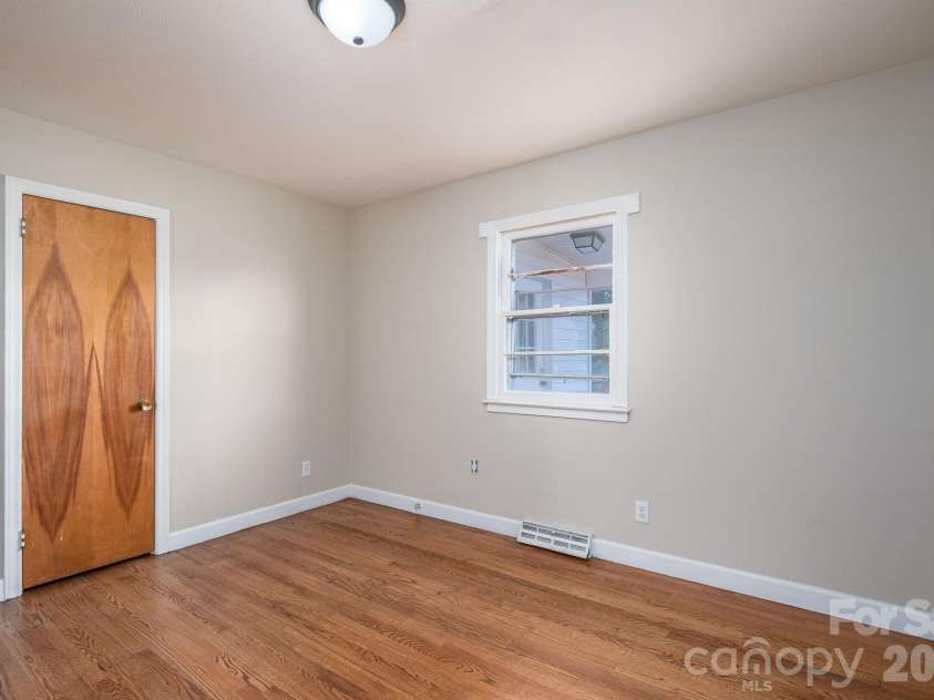 828 Main Street, Shelby, NC 28150.  MLS# CAR4335680, YatesRealty ID 2310. 