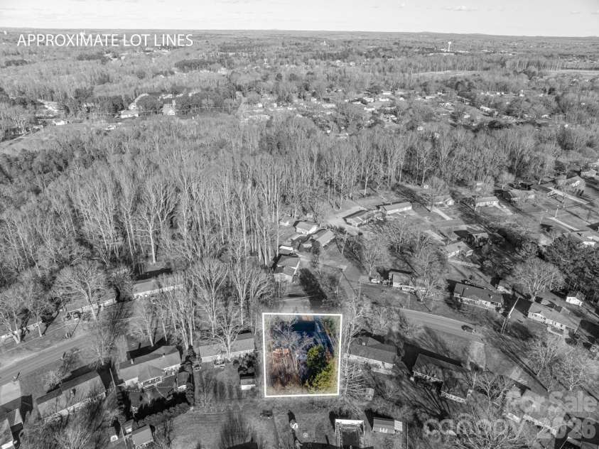 828 Main Street, Shelby, NC 28150.  MLS# CAR4335680, YatesRealty ID 2310. 