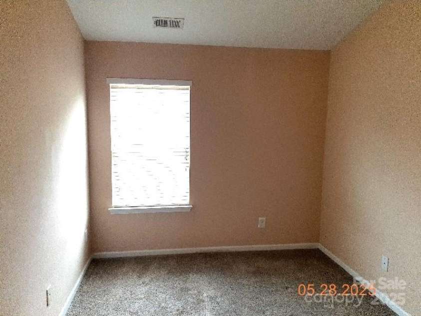 13441 Calloway Glen Drive, Charlotte, NC 28273.  MLS# CAR4265058, YatesRealty ID 23100. 