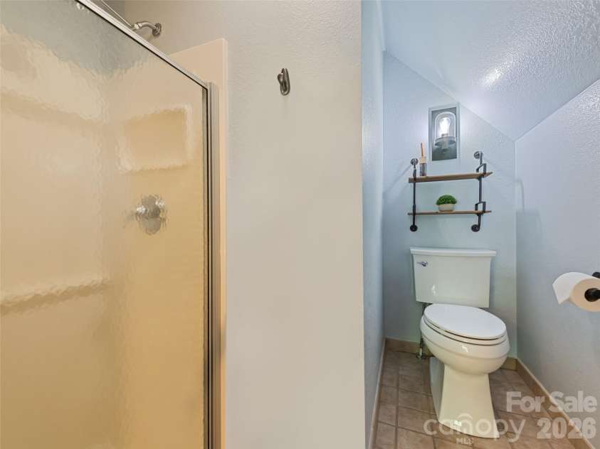 265 Cansadie Top Road, Waynesville, NC 28785.  MLS# CAR4381417, YatesRealty ID 23100. 