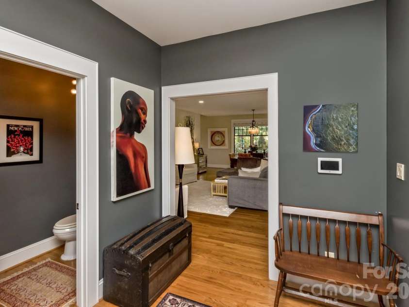 111 Montford Avenue, Asheville, NC 28801.  MLS# CAR4381201, YatesRealty ID 23101. 
