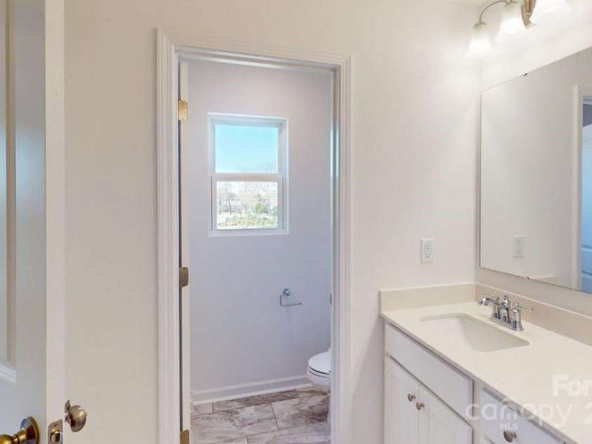 4061 Lawnview Drive, Charlotte, NC 28269.  MLS# CAR4169904, YatesRealty ID 23103. Owners bathroom