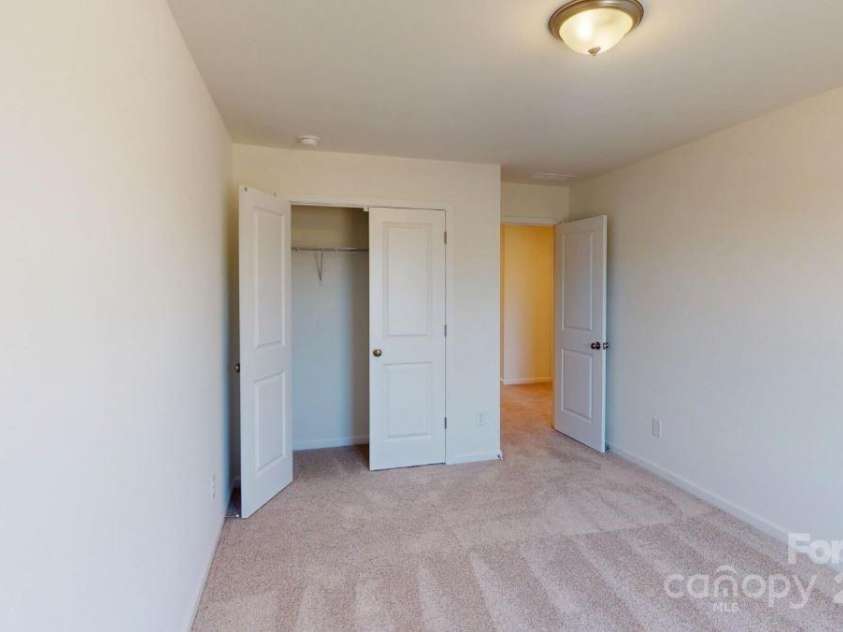 4061 Lawnview Drive, Charlotte, NC 28269.  MLS# CAR4169904, YatesRealty ID 23103. Secondary bedroom