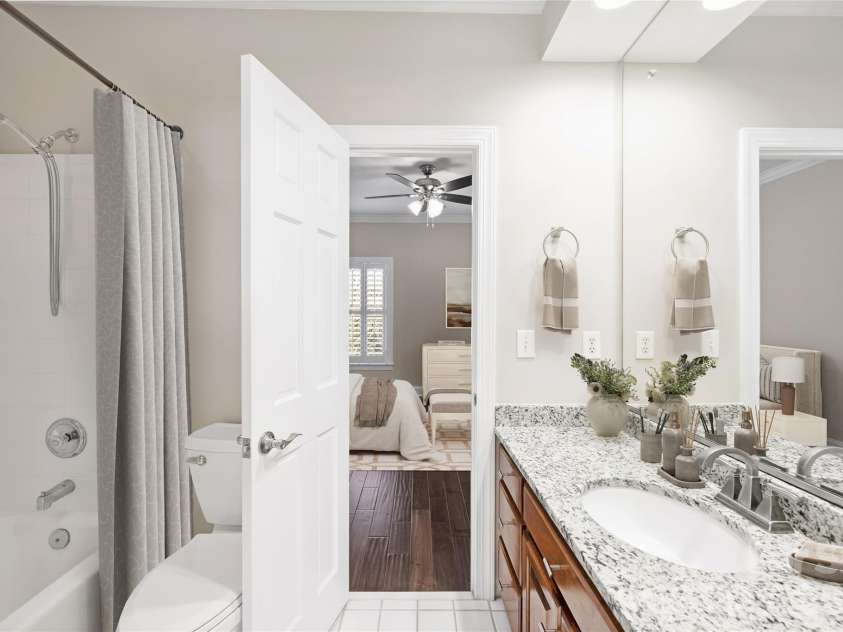 5242 Colony Road, Charlotte, NC 28226.  MLS# CAR4337225, YatesRealty ID 23103. Jack and Jill