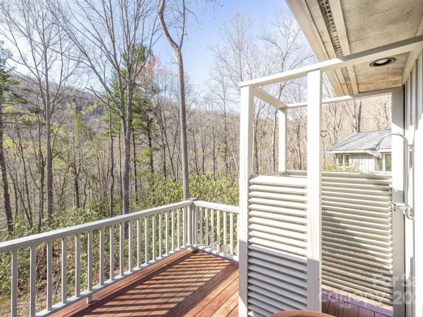 425 Bull Creek Road, Asheville, NC 28805.  MLS# CAR4251410, YatesRealty ID 23105. Private outdoor shower and deck, ideal for sunbathing and stargazing.