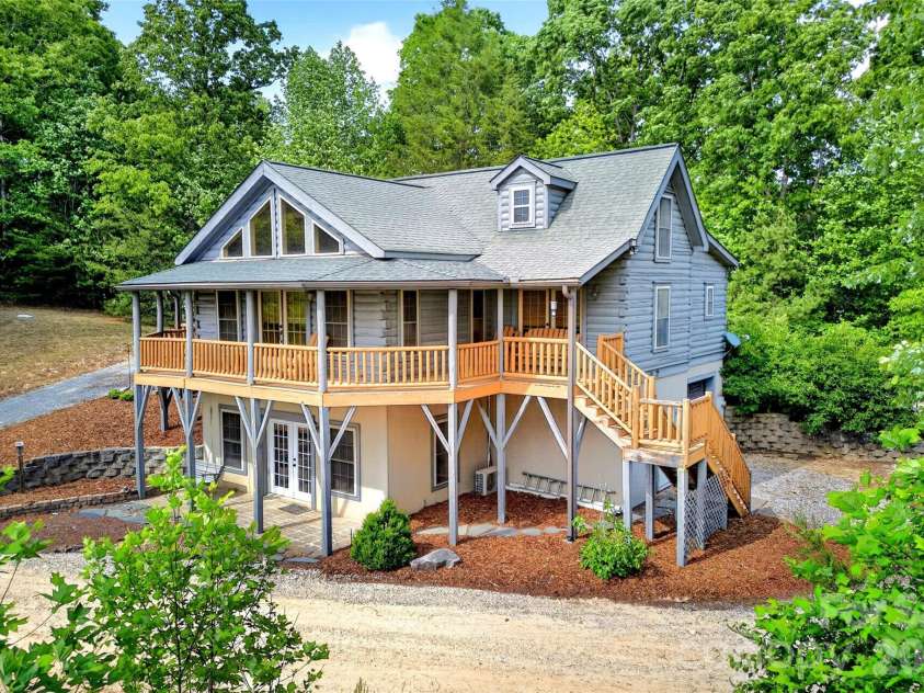 71 Browns Crossing Drive, Marion, NC 28752.  MLS# CAR4370041, YatesRealty ID 23105. 