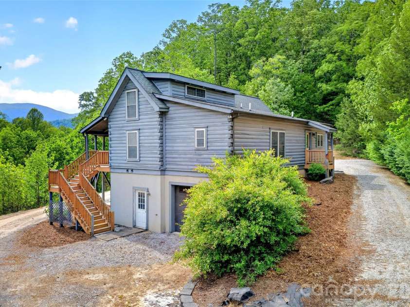 71 Browns Crossing Drive, Marion, NC 28752.  MLS# CAR4370041, YatesRealty ID 23105. 