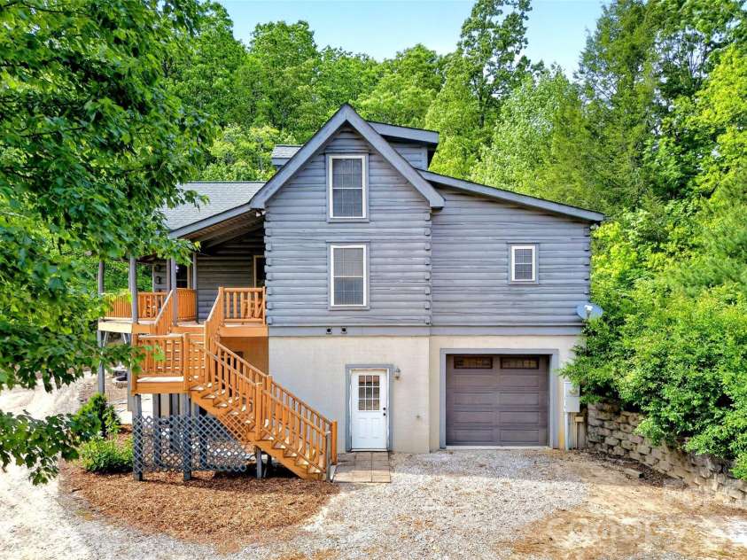 71 Browns Crossing Drive, Marion, NC 28752.  MLS# CAR4370041, YatesRealty ID 23105. 