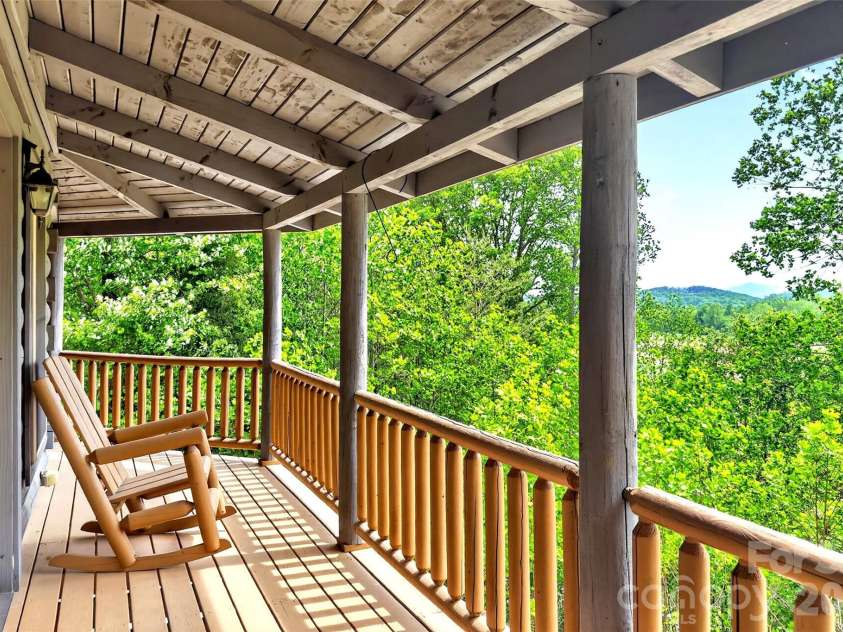 71 Browns Crossing Drive, Marion, NC 28752.  MLS# CAR4370041, YatesRealty ID 23105. 
