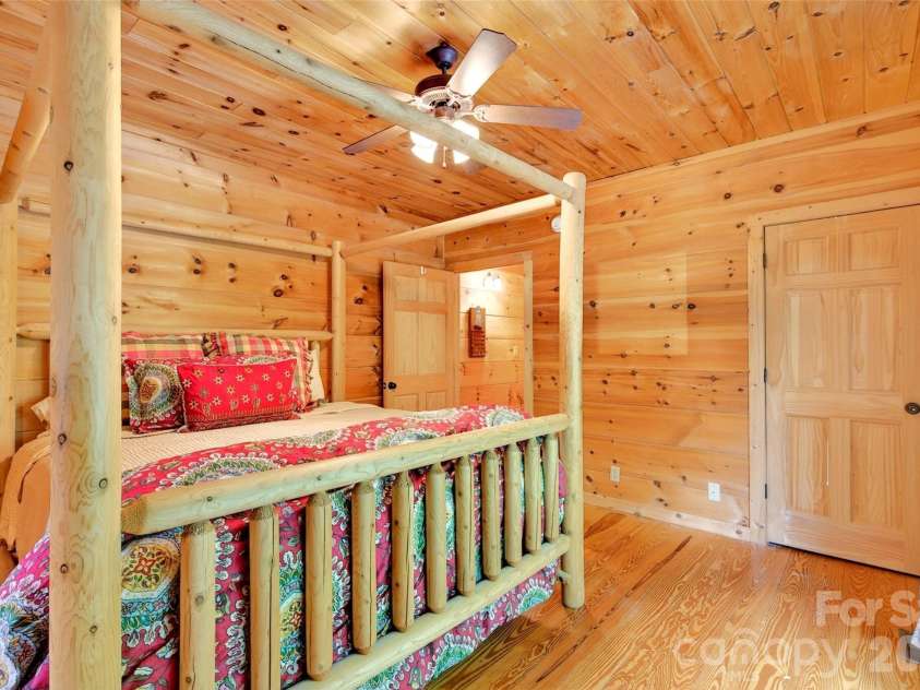 71 Browns Crossing Drive, Marion, NC 28752.  MLS# CAR4370041, YatesRealty ID 23105. 