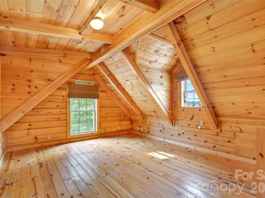 71 Browns Crossing Drive, Marion, NC 28752.  MLS# CAR4370041, YatesRealty ID 23105. 