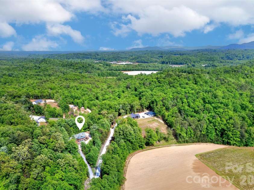 71 Browns Crossing Drive, Marion, NC 28752.  MLS# CAR4370041, YatesRealty ID 23105. 