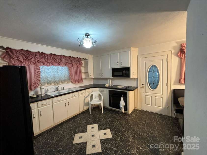 2022 Friendship Church Road, Taylorsville, NC 28681.  MLS# CAR4192776, YatesRealty ID 23106. 