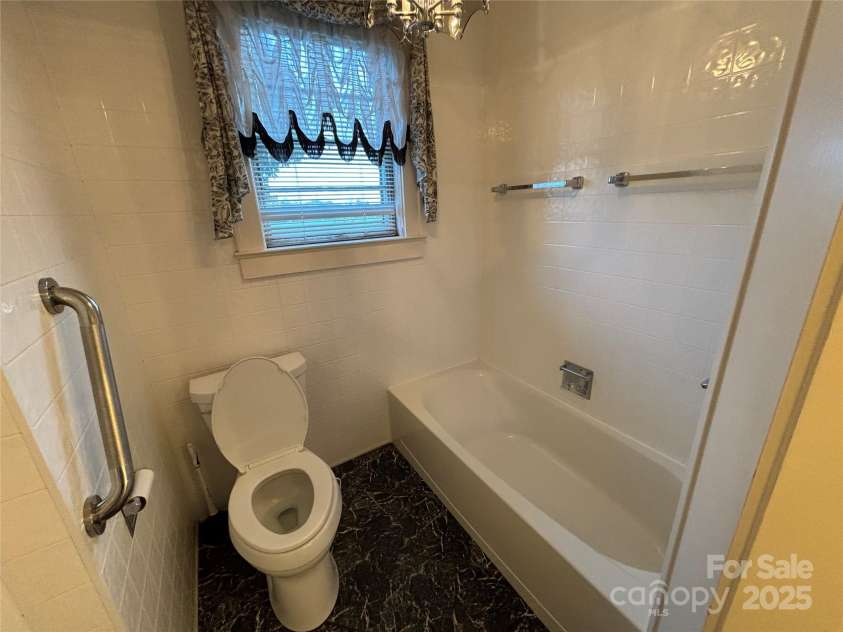 2022 Friendship Church Road, Taylorsville, NC 28681.  MLS# CAR4192776, YatesRealty ID 23106. 
