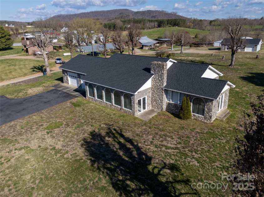 2022 Friendship Church Road, Taylorsville, NC 28681.  MLS# CAR4192776, YatesRealty ID 23106. 