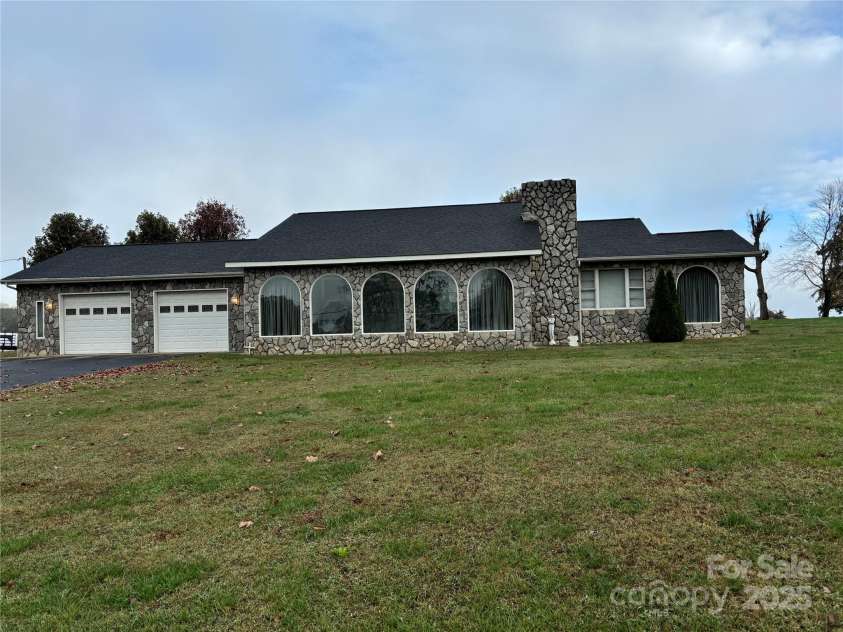 2022 Friendship Church Road, Taylorsville, NC 28681.  MLS# CAR4291669, YatesRealty ID 23106. 