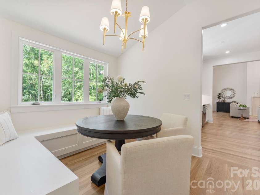 8016 Gulf Creek Road, Lancaster, SC 29720.  MLS# CAR4371059, YatesRealty ID 23107. Breakfast Nook
