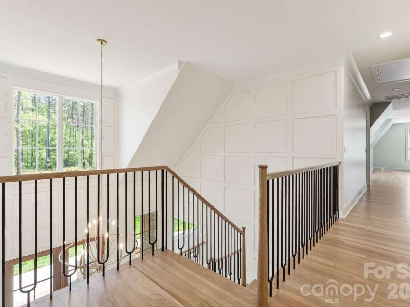 8016 Gulf Creek Road, Lancaster, SC 29720.  MLS# CAR4371059, YatesRealty ID 23107. Up Stairs Hallway
