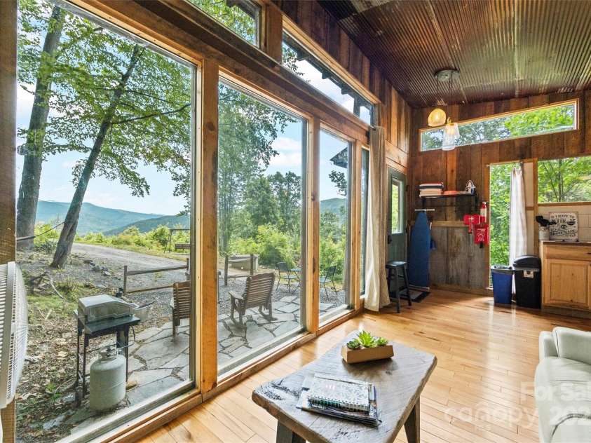 553 Paradise Mountain Road, Canton, NC 28716.  MLS# CAR4273230, YatesRealty ID 23108. 