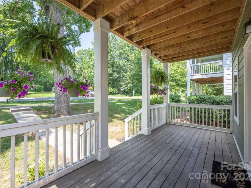12220 Huntersville Concord Road, Huntersville, NC 28078.  MLS# CAR4265142, YatesRealty ID 23109. Front Porch
