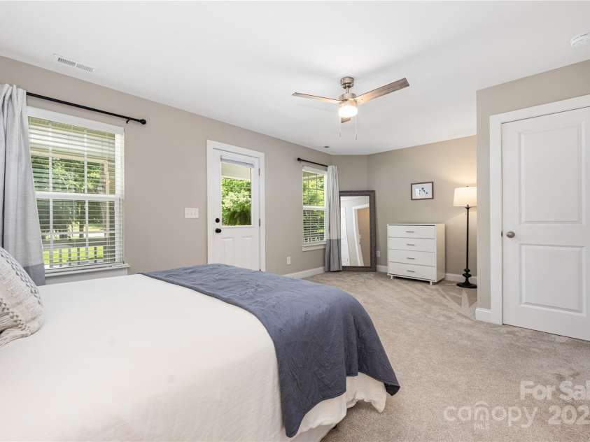 12220 Huntersville Concord Road, Huntersville, NC 28078.  MLS# CAR4265142, YatesRealty ID 23109. Primary Bedroom