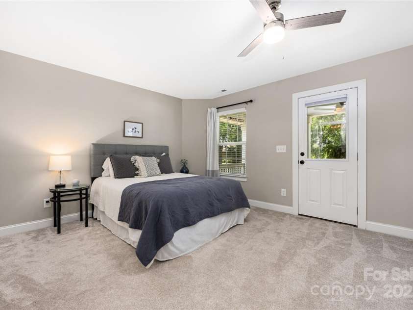 12220 Huntersville Concord Road, Huntersville, NC 28078.  MLS# CAR4265142, YatesRealty ID 23109. Primary Bedroom