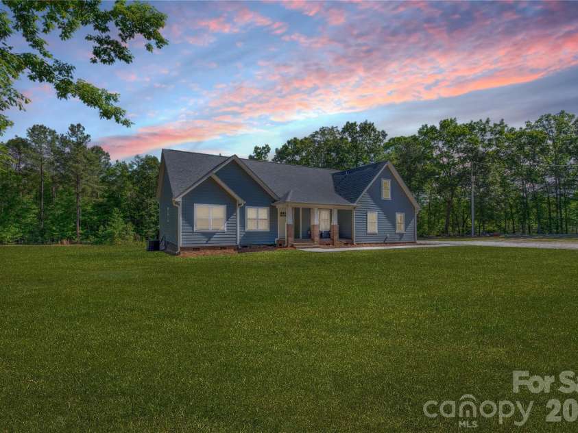 4335 Palmer Lloyd Road, Lancaster, SC 29720.  MLS# CAR4377135, YatesRealty ID 23109. 