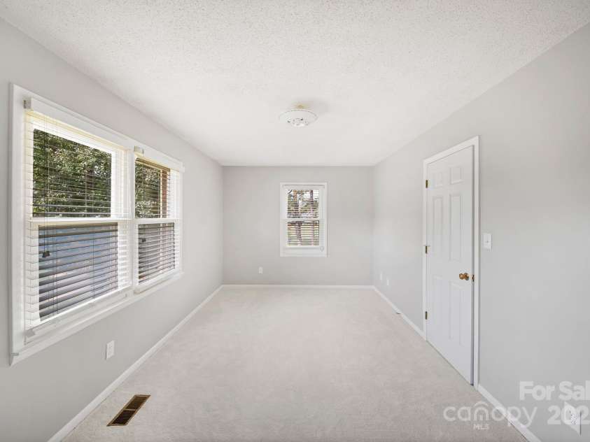 16 Sun Valley Court, Alexander, NC 28701.  MLS# CAR4263633, YatesRealty ID 23110. 3rd bedroom