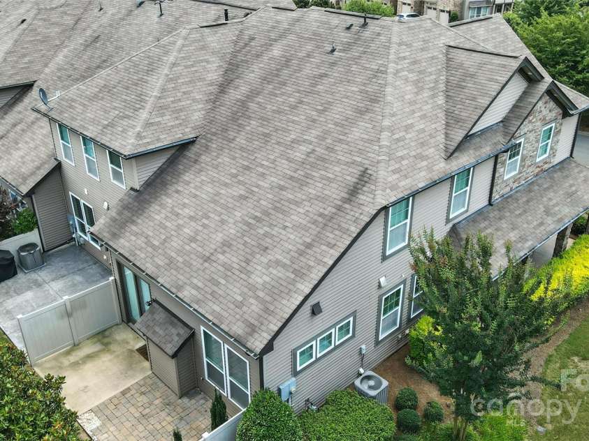809 Ayrshire Avenue, Fort Mill, SC 29708.  MLS# CAR4274000, YatesRealty ID 23111. 