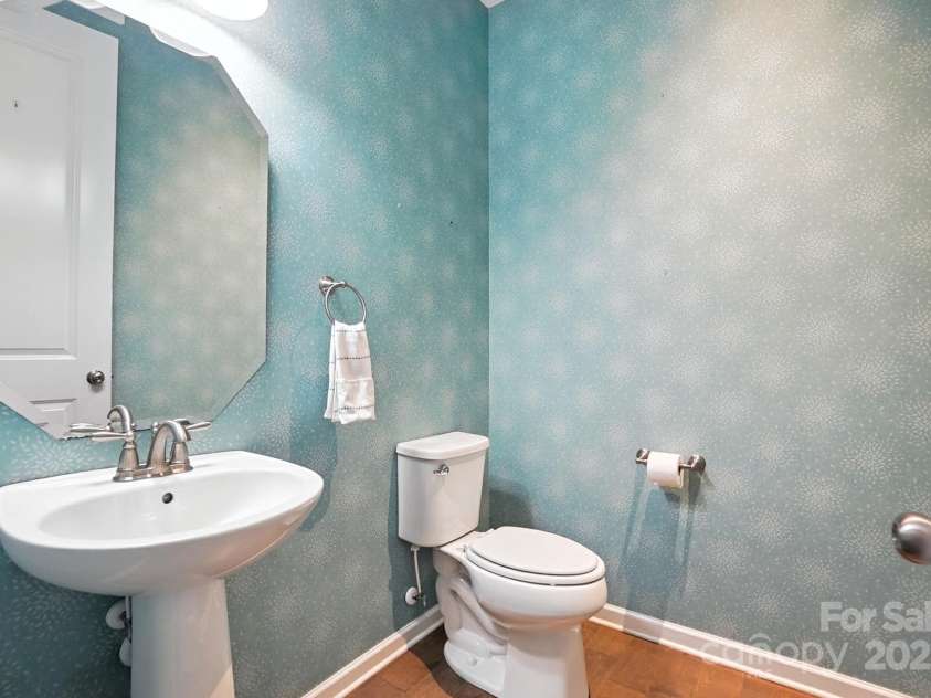 809 Ayrshire Avenue, Fort Mill, SC 29708.  MLS# CAR4274000, YatesRealty ID 23111. 