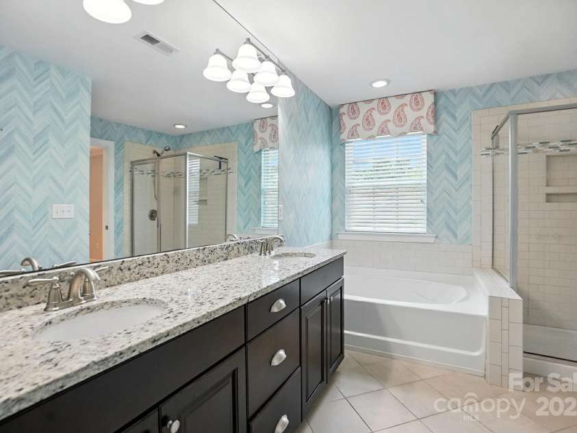 809 Ayrshire Avenue, Fort Mill, SC 29708.  MLS# CAR4274000, YatesRealty ID 23111. 