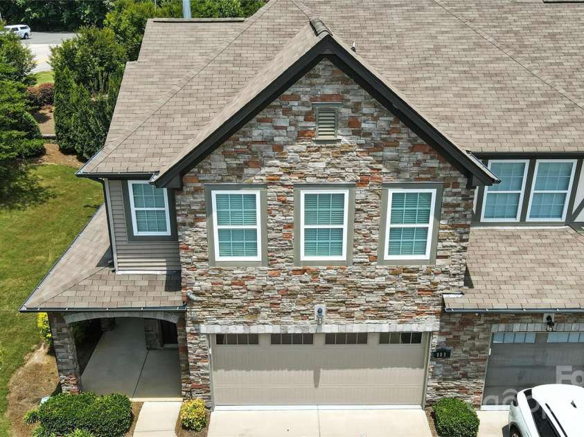 809 Ayrshire Avenue, Fort Mill, SC 29708.  MLS# CAR4274000, YatesRealty ID 23111. 