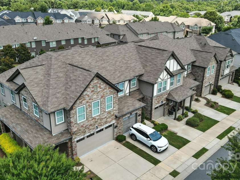 809 Ayrshire Avenue, Fort Mill, SC 29708.  MLS# CAR4274000, YatesRealty ID 23111. 