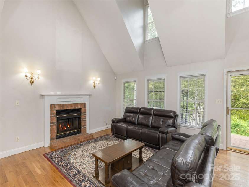 30 Collenwood Road, Arden, NC 28704.  MLS# CAR4273444, YatesRealty ID 23112. 