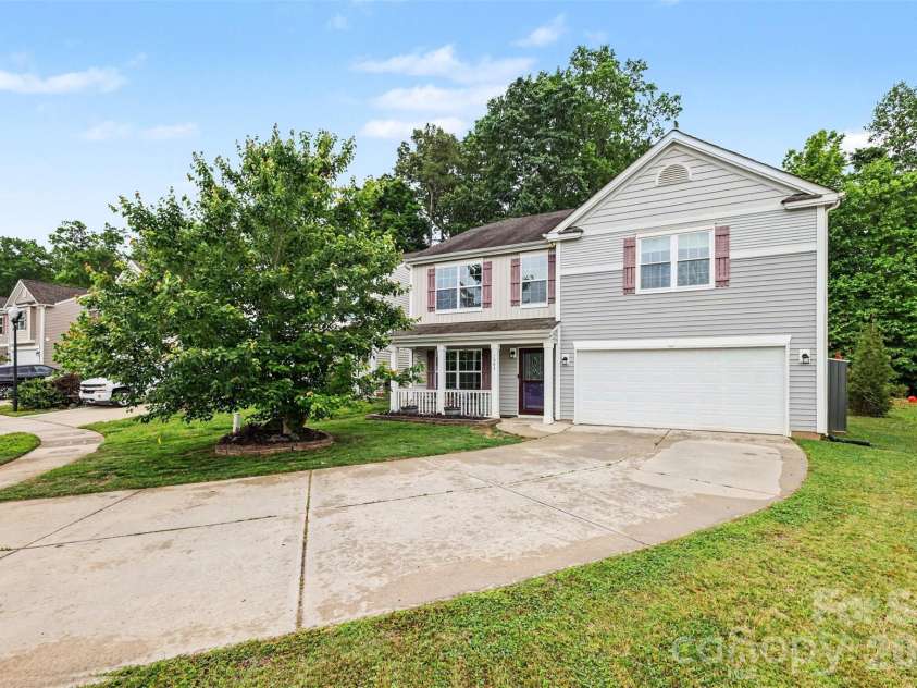 2301 Reid Pointe Avenue, Fort Mill, SC 29707.  MLS# CAR4380074, YatesRealty ID 23113. 