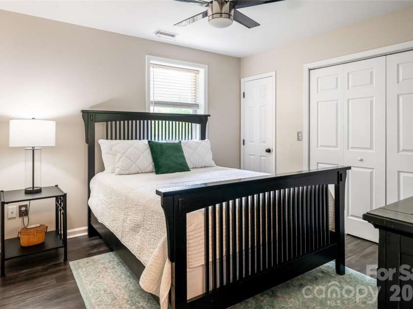 2159 North Fork Right Fork Road, Black Mountain, NC 28711.  MLS# CAR4379867, YatesRealty ID 23114. 