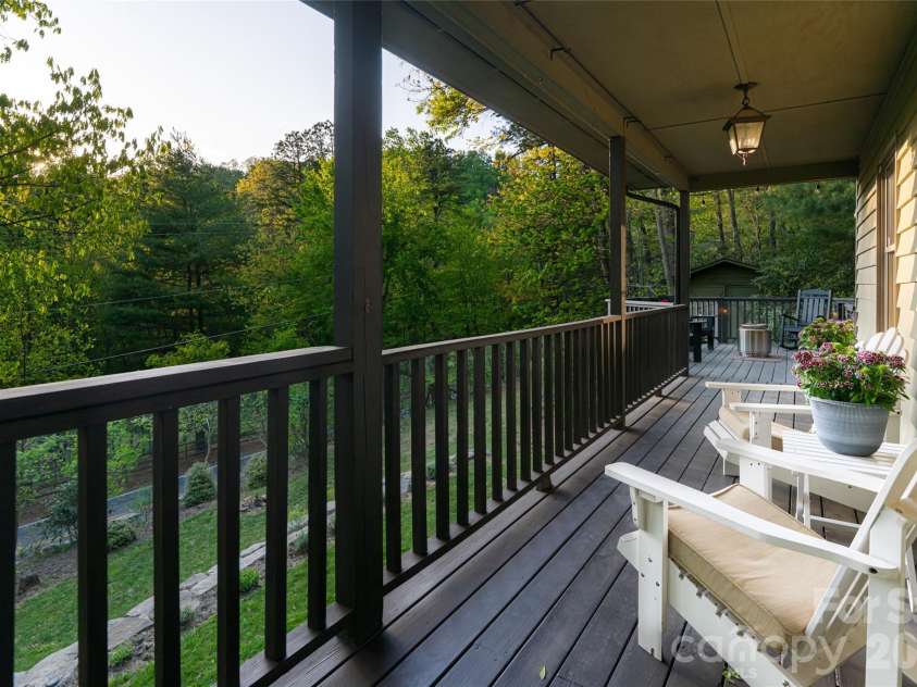 2159 North Fork Right Fork Road, Black Mountain, NC 28711.  MLS# CAR4379867, YatesRealty ID 23114. 