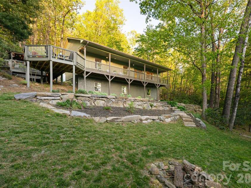 2159 North Fork Right Fork Road, Black Mountain, NC 28711.  MLS# CAR4379867, YatesRealty ID 23114. 