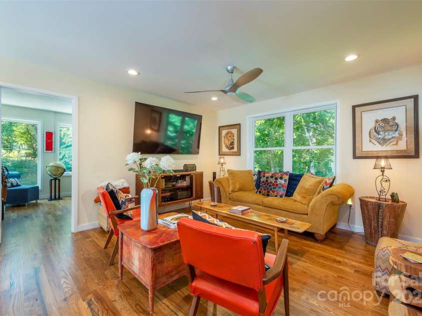 84 West Street, Weaverville, NC 28787.  MLS# CAR4272647, YatesRealty ID 23114. 