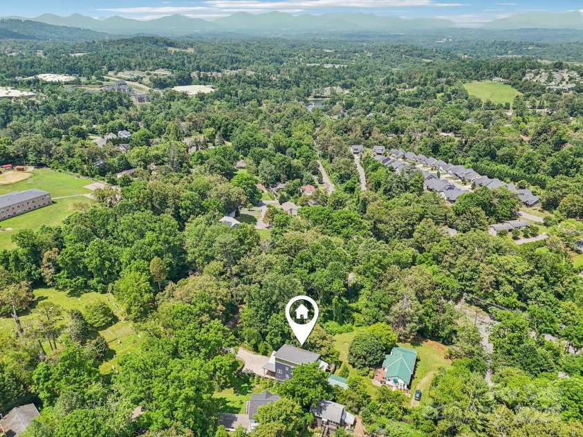 84 West Street, Weaverville, NC 28787.  MLS# CAR4272647, YatesRealty ID 23114. Three Block to Downtown Weaverville