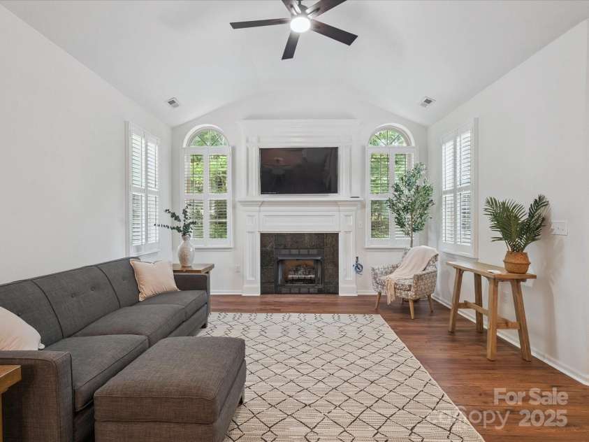 2656 Polo Club Boulevard, Matthews, NC 28105.  MLS# CAR4276276, YatesRealty ID 23115. 